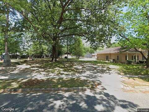 E 5Th St, Lumberton, NC 28358
