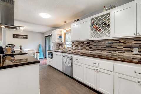 Territorial, MINNEAPOLIS, MN 55434
