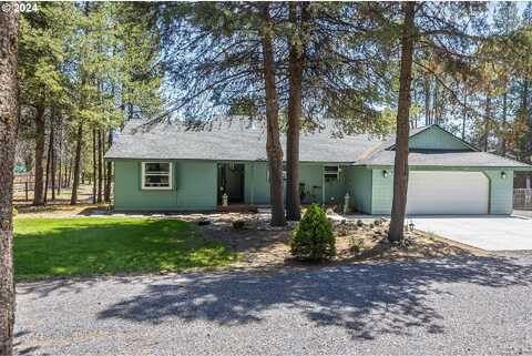 Loop, LA PINE, OR 97739
