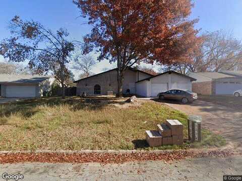 Billie Faye, NORTH RICHLAND HILLS, TX 76180