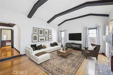 8Th, LOS ANGELES, CA 90043