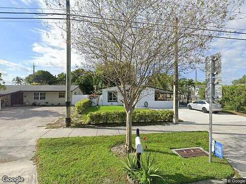 10Th, PALM SPRINGS, FL 33461