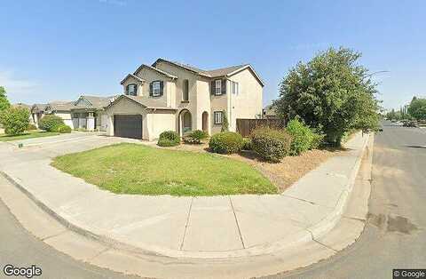 Pine, FRESNO, CA 93722