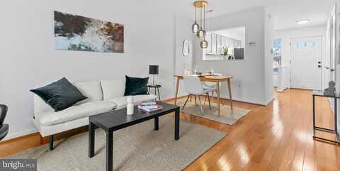 Lester Lee, FALLS CHURCH, VA 22042