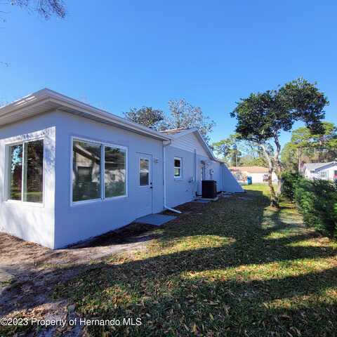 Dunnellon, WEEKI WACHEE, FL 34613