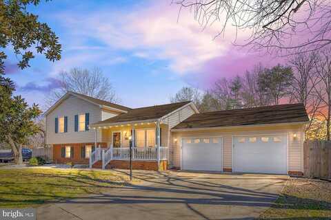 Debon, FREDERICKSBURG, VA 22407