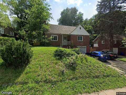 Poplar, CRAFTON, PA 15205