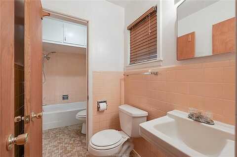 College Main, BRYAN, TX 77801