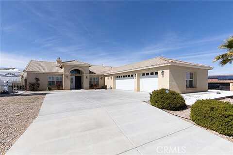 Selecta, YUCCA VALLEY, CA 92284