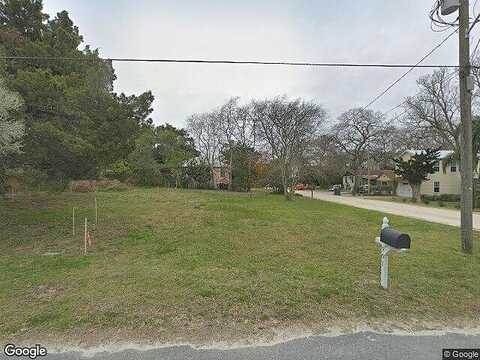 White, FERNANDINA BEACH, FL 32034