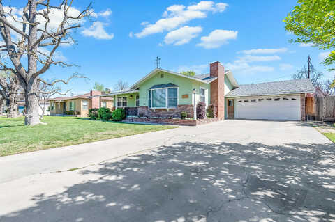 Oak Park, VISALIA, CA 93277