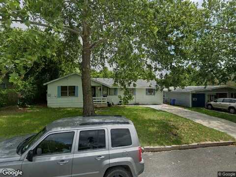 Short, SEGUIN, TX 78155
