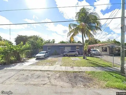 20Th, WEST PARK, FL 33023