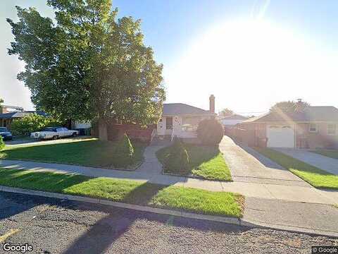 Hemlock, SPOKANE, WA 99205