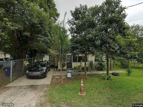 Rose, DADE CITY, FL 33523
