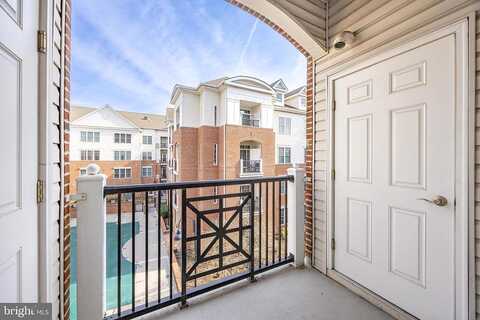 Elm, CONSHOHOCKEN, PA 19428