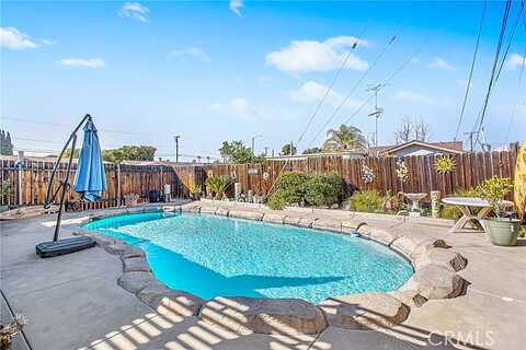 Jade, HEMET, CA 92543