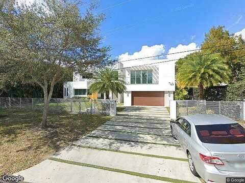 Caballero, CORAL GABLES, FL 33146
