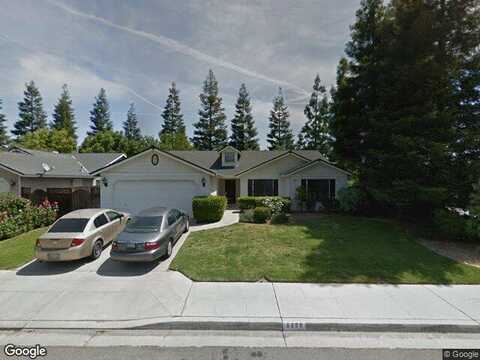 Tracy, FRESNO, CA 93722