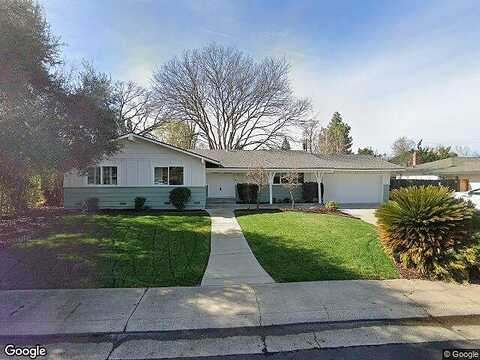 Rimwood, FAIR OAKS, CA 95628