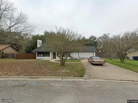 Connolly, LOCKHART, TX 78644