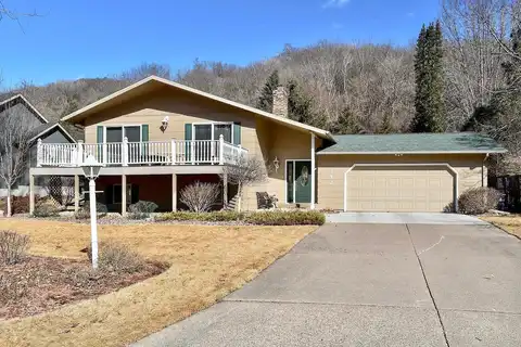 Pleasant Hill, WINONA, MN 55987