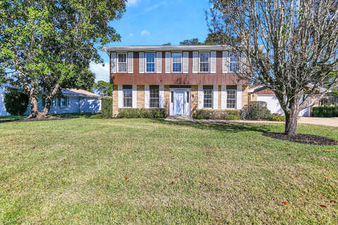 Pebble Beach, SHALIMAR, FL 32579
