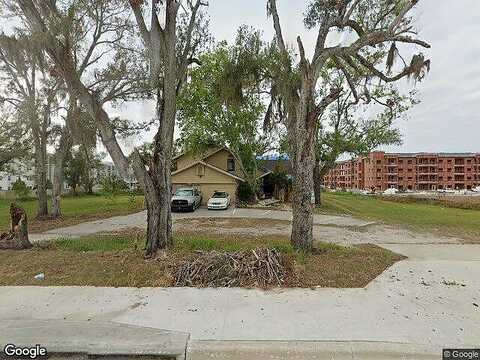 Simmons, RIVERVIEW, FL 33578