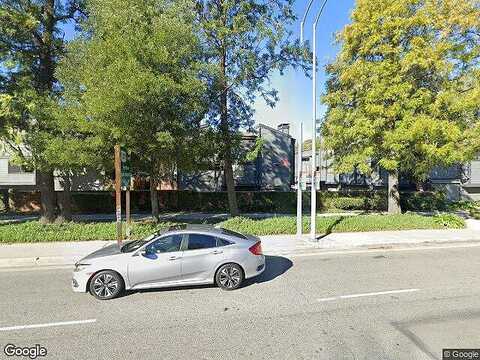 Topanga Canyon, WOODLAND HILLS, CA 91367