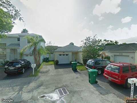 72Nd, DAVIE, FL 33314