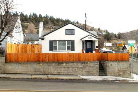 Main, JOHN DAY, OR 97845