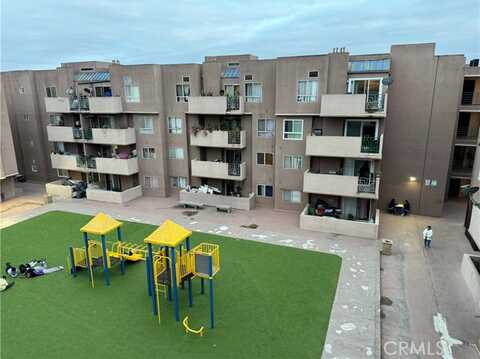 4Th, SANTA ANA, CA 92701