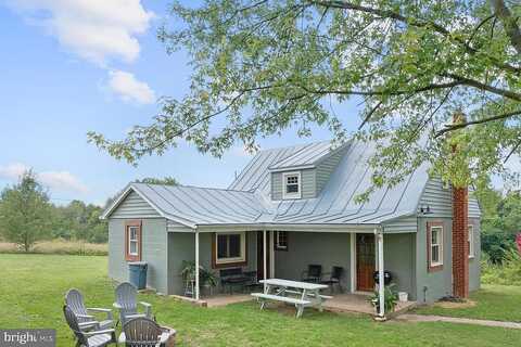 Smith Creek, NEW MARKET, VA 22844