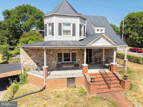 Villa, FRONT ROYAL, VA 22630