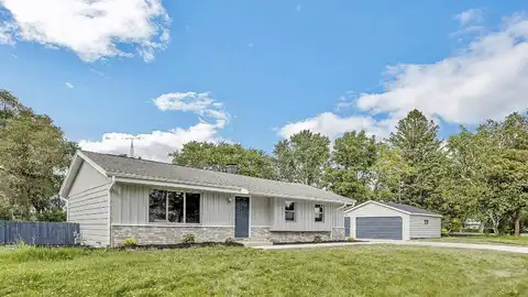 Arrowhead, CALEDONIA, WI 53402