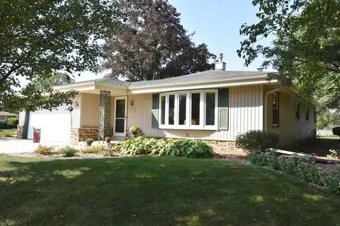 Fleetwood, MUSKEGO, WI 53150