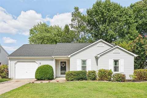 Michelle, NEWPORT NEWS, VA 23601