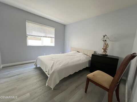 Woodley Ave, Van Nuys, CA 91406