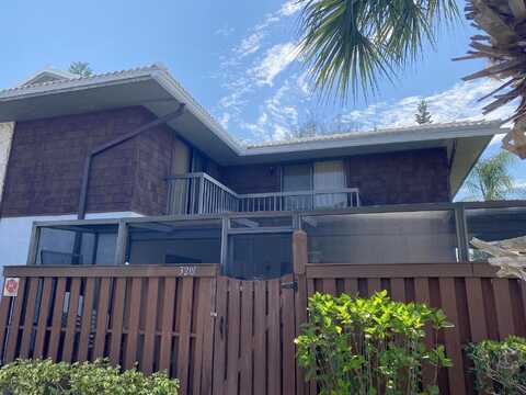 Se Guenevere Ln, Port Saint Lucie, FL 34952