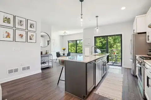 16Th, MINNEAPOLIS, MN 55423