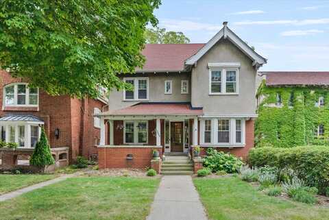 Prospect, MILWAUKEE, WI 53211