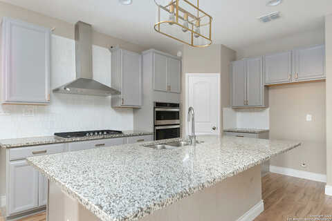 Grayson, CIBOLO, TX 78108