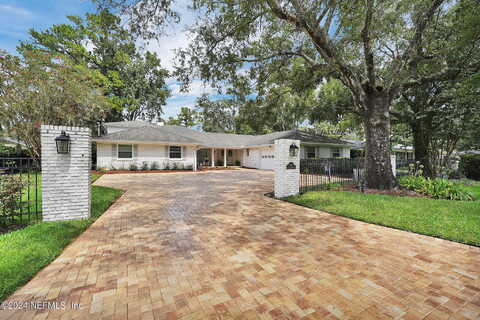 Long Bow, JACKSONVILLE, FL 32210