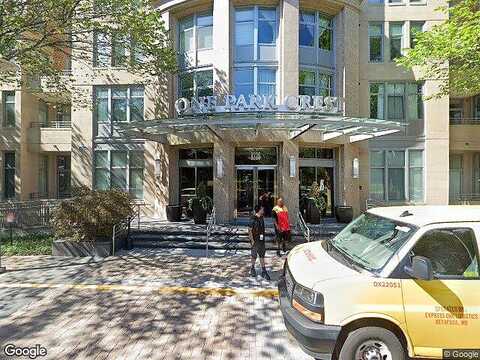 Crestwood Heights Dr, McLean, VA 22102