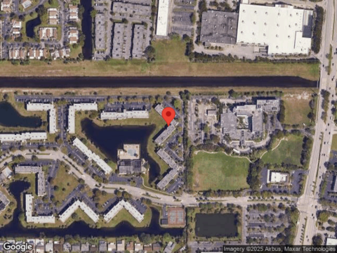Sunrise Lakes Blvd, Sunrise, FL 33322