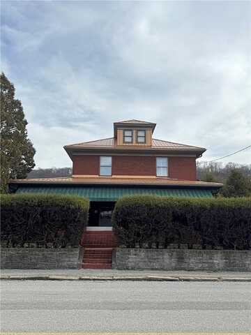 Market St, Fairfield, PA 15923