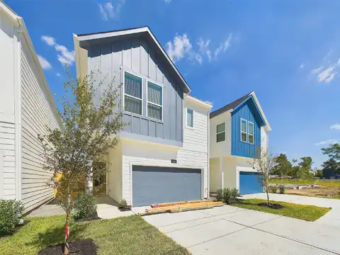 Broom Street, Houston, TX 77091