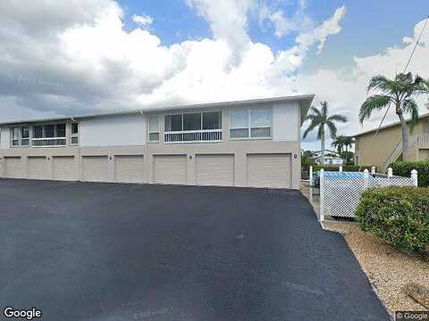 Country Club, CAPE CORAL, FL 33904