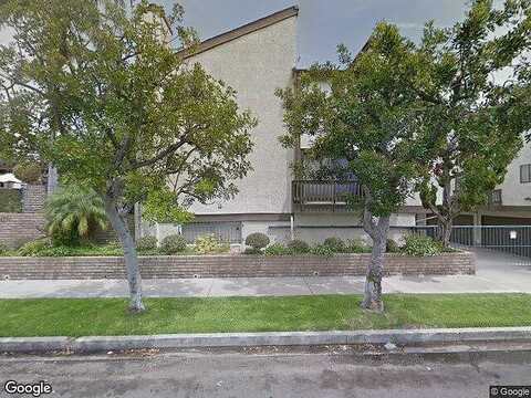 Troost Ave, Studio City, CA 91604