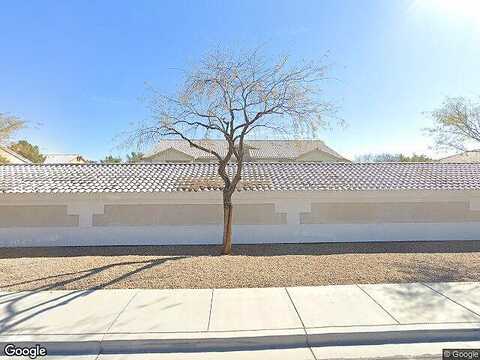 Quiet Pine St, Las Vegas, NV 89108